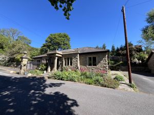 Front External- click for photo gallery